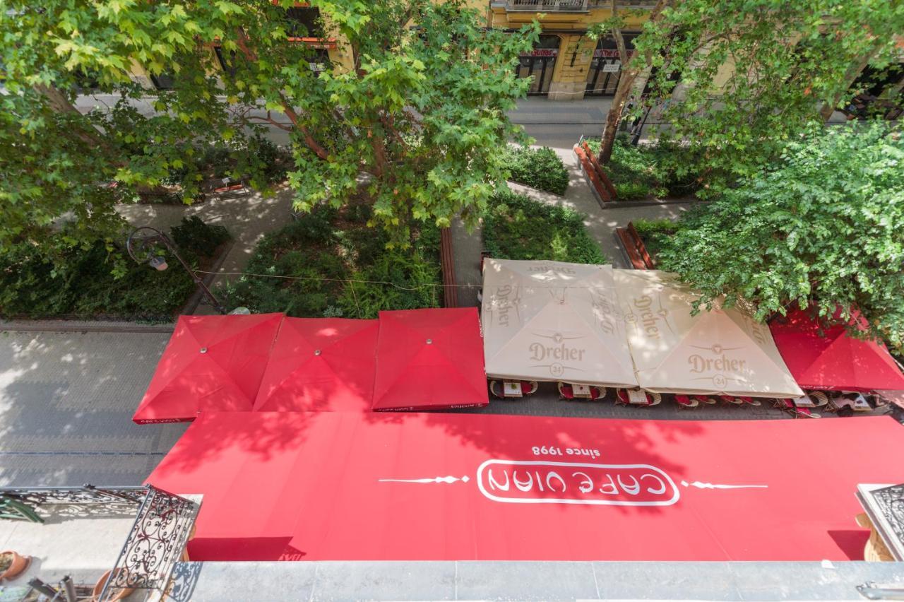 Music Academy Cafe Vian Kft Апартаменти Будапешт